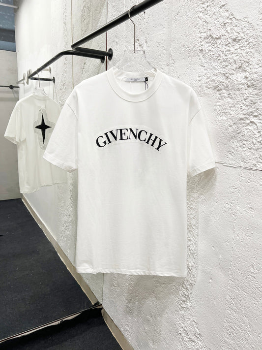 CAMISETA GIVENCHY